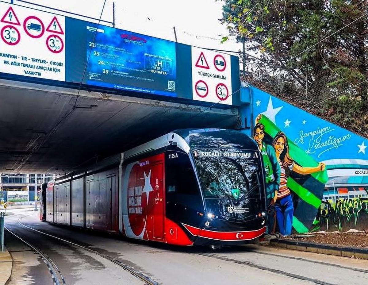 Kocaeli\'de Fransa maçı öncesi tramvaylar saat 18.00\'den itibaren ücretsiz olacak