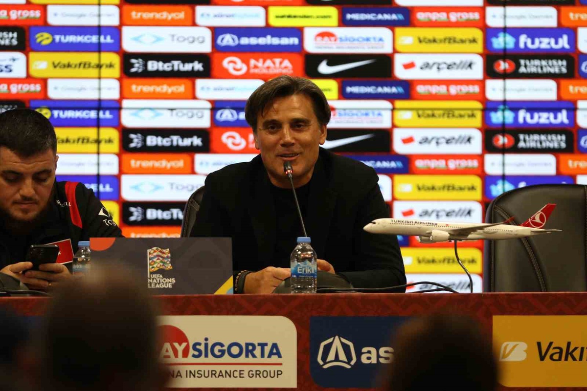 A Milli Futbol Takımı'nda Fransa maçı öncesi eksikler var, Montella listeye güveniyor