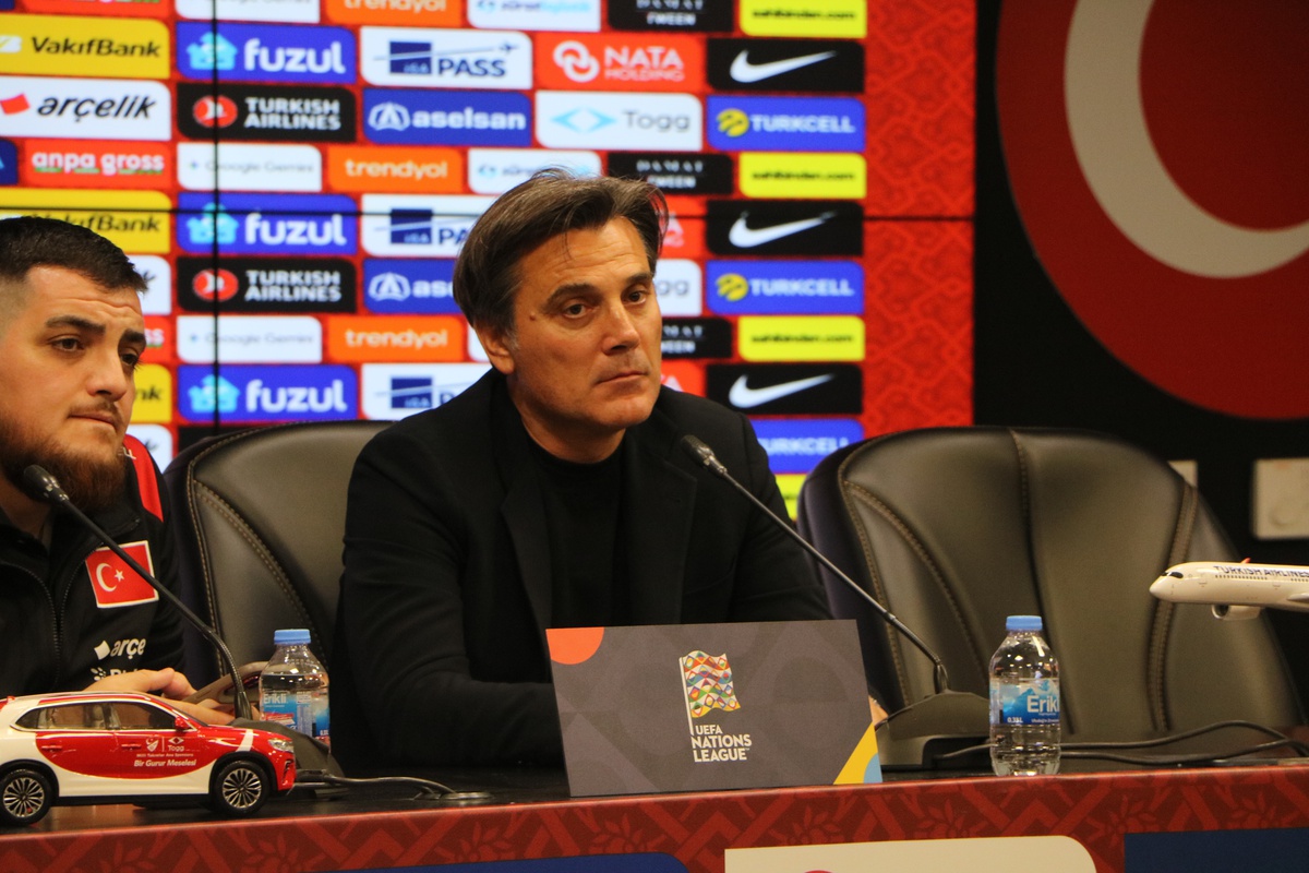 Montella, Fransa maçı öncesi Zidane ile karşılaşmaktan keyif duyacağını söyledi