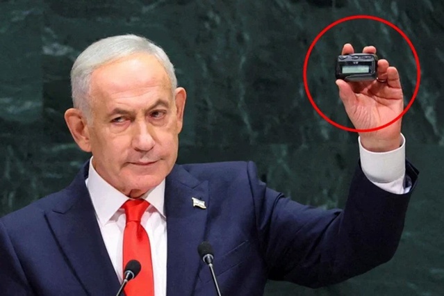 Netanyahu elindeki çağrı cihazıyla BM kürsüsünden tüm dünyayı tehdit etti