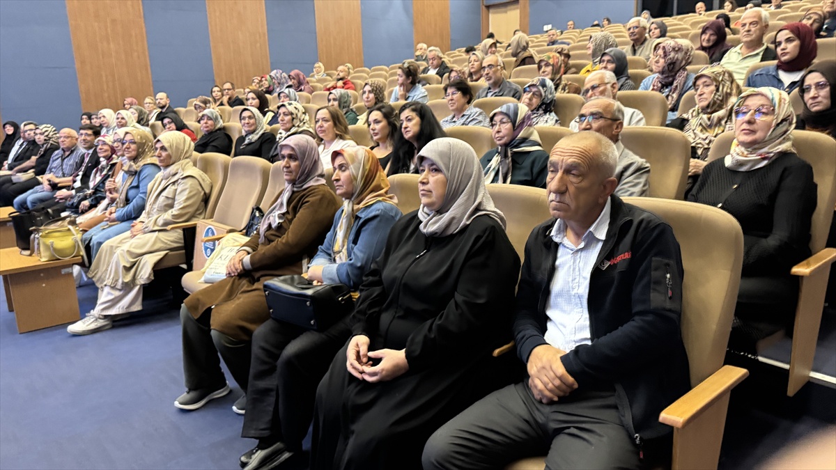 Prof. Dr. Adem Küçük, çevre kirliliği ve sigaranın romatizmayı tetiklediğini söyledi