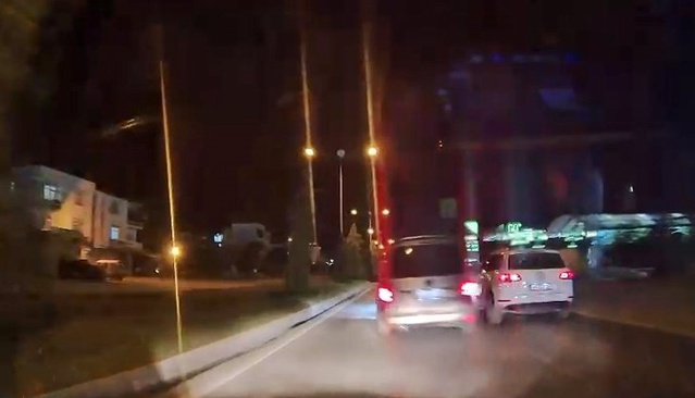 Elazığ'da tehlikeli şerit değiştiren sürücüye KGYS kaydıyla 10 bin lira ceza kesildi