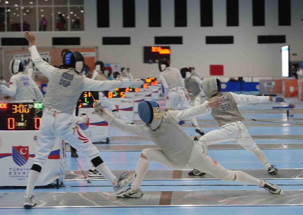 Samsun\'da Flöre Dünya Kupası başladı, 52 ülkeden 606 sporcu madalya arıyor