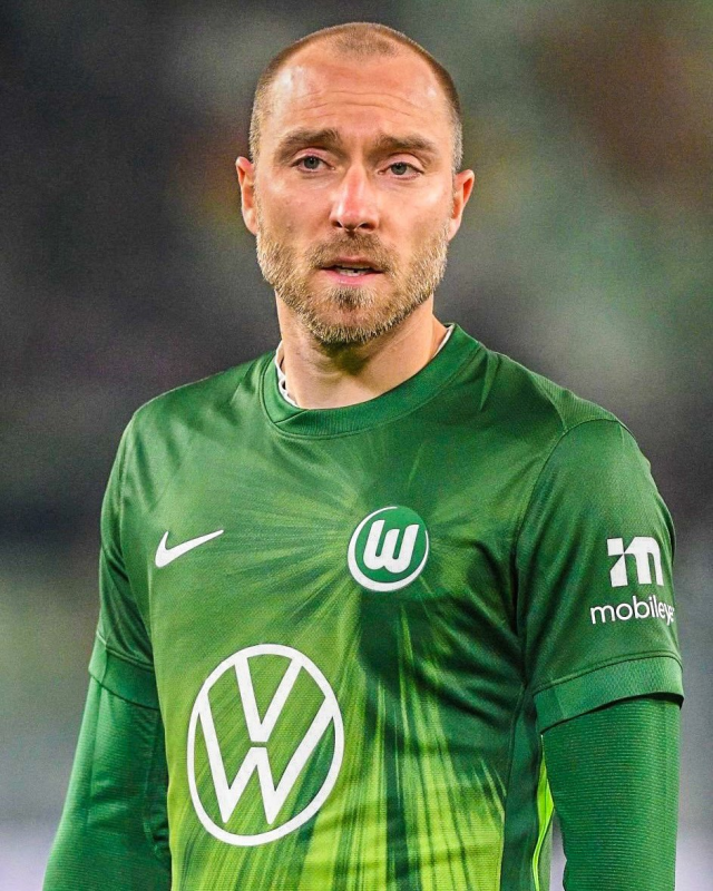Saha içinde ikinci kez yığılan Eriksen, yaklaşık 4 ay sonra Wolfsburg'dan ayrılacak