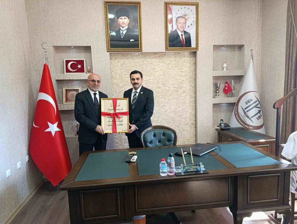 Adana\'ya atanan Afyonkarahisar İl Müftüsü İmamoğlu, Bayat\'ta toplantıda veda etti