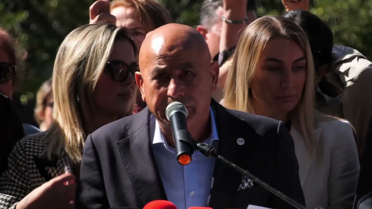 Aile Dayanışma Ağı Saraçhane\'de buluştu, Dilek Kaya İmamoğlu herkes için adalet istedi