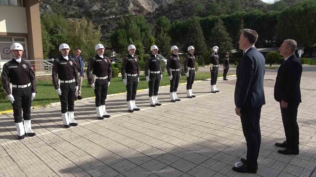 Saraç'tan görevi devralan Aktaşgül, Amasya Emniyet Müdürü olarak göreve başladı