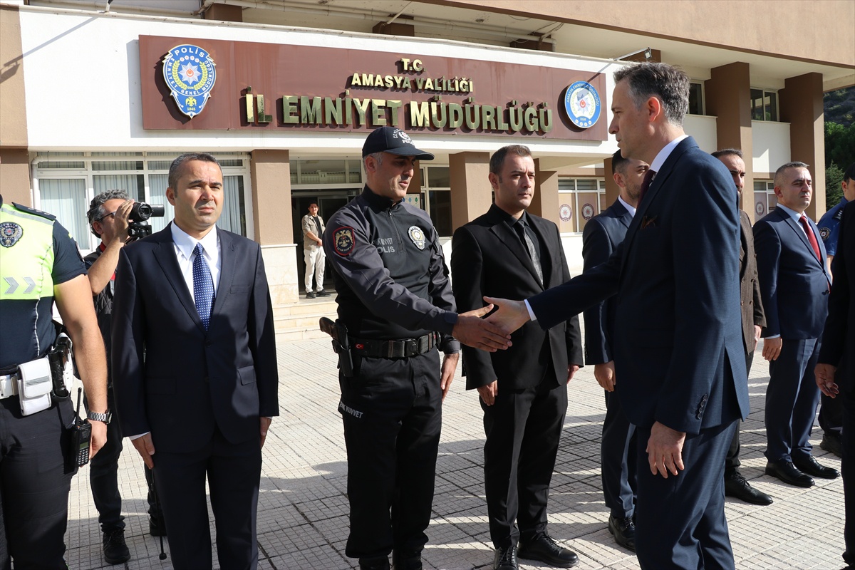 Amasya\'da emniyet müdürü değişti, Ayhan Saraç görevi Aktaşgül\'e devretti