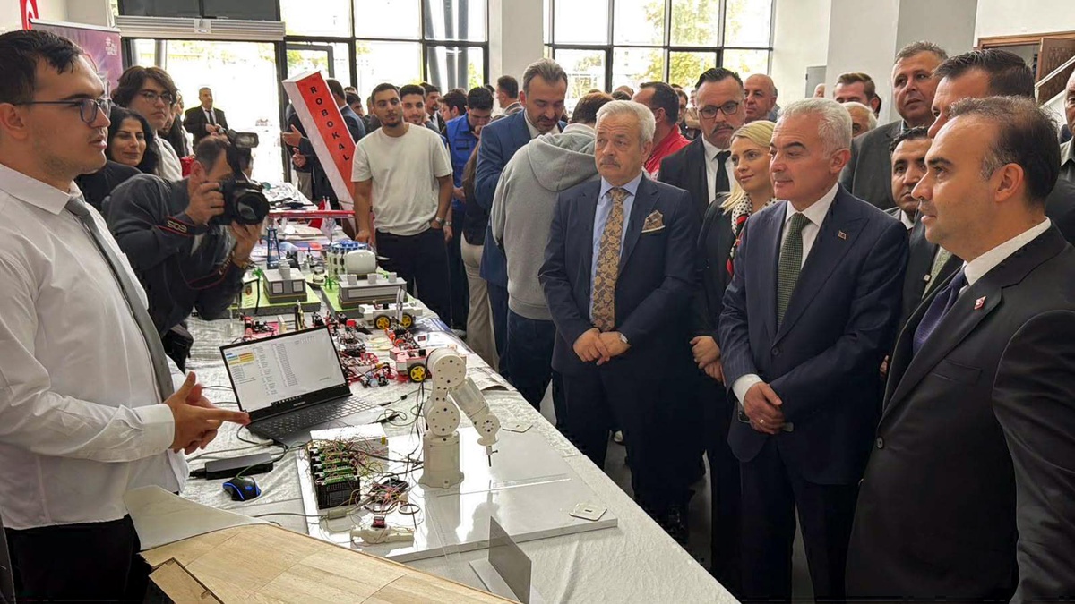 Bakan Kacır: Savunma sanayinde yüzde 80\'in üzerinde yerlilik oranına erişmiş bir ülkeyiz