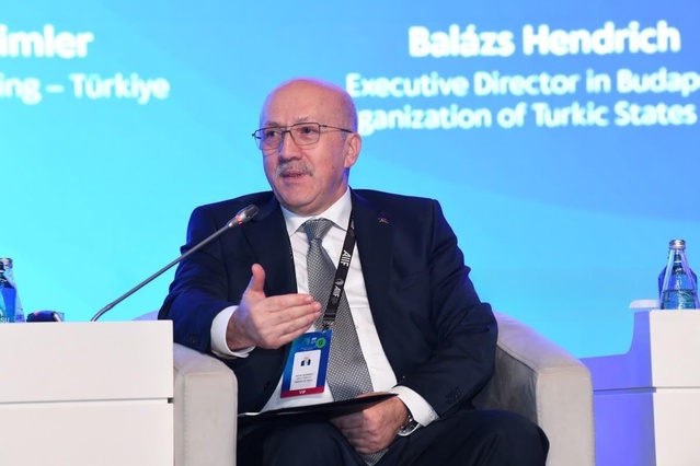 Ticaret Bakan Yardımcısı Uçarmak Bakü'de 40 milyar dolarlık yatırıma dikkat çekti