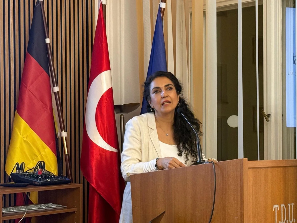 Berlin Brandenburg Türkiye Toplumu göçmen talepleri için somut hedef istedi