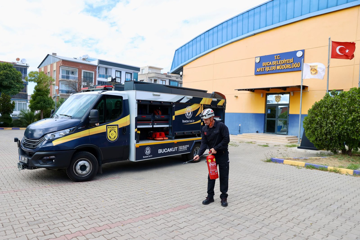 BUCAKUT, Yangından Korunma Haftası’nda yangın tüplerinin doğru kullanımını anlattı