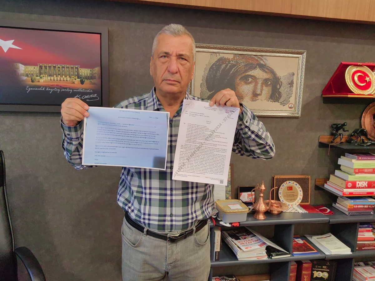 Gaziantep\'te ortaokulda velilerden turnike ve kaynak kitap parası istendiği iddiası