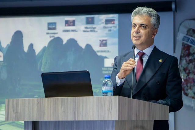 EBYÜ'de yeni dönem planlaması Rektör Kuyrukluyıldız'ın katılımıyla ele alındı