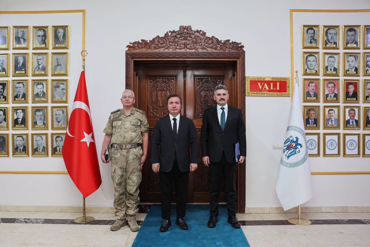 Erzincan\'da güvenlik ve asayiş toplantısı Vali Aydoğdu başkanlığında düzenlendi