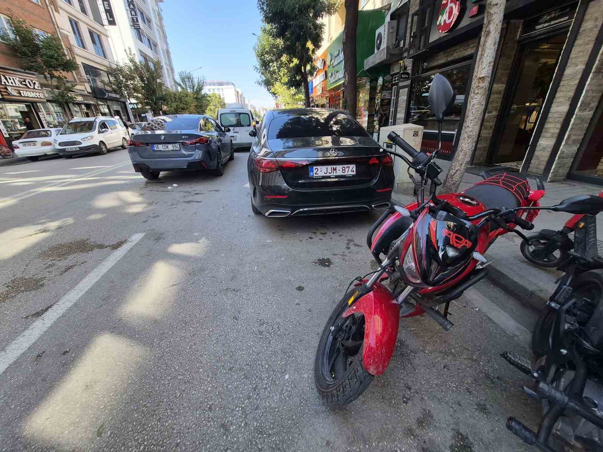 Eskişehir\'de kaza sonrası yumruk atan motosikletliye 180 bin TL ceza kesildi