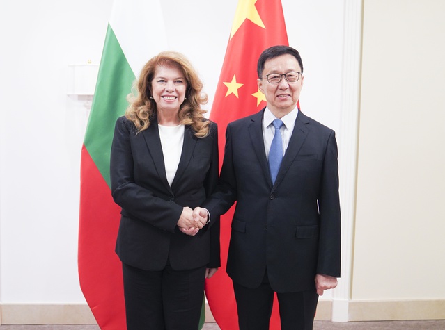 Han Zheng, Yotova ile görüşmede Çin-Bulgaristan ilişkilerini geliştirmek istedi