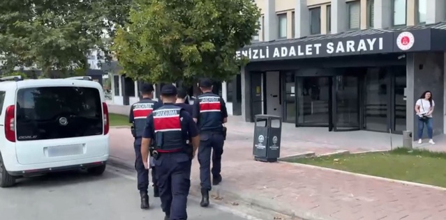 İçişleri Bakanlığı 28 ilde DEAŞ operasyonunda 83 şüphelinin yakalandığını duyurdu