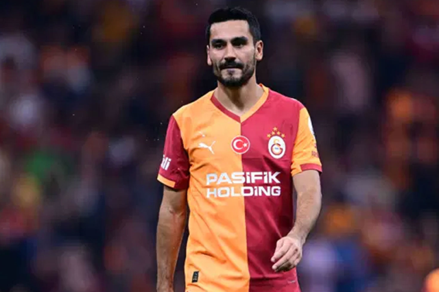 İlkay Gündoğan'ın ailesine AVM'de çirkin sözler! Oğlu ağladı