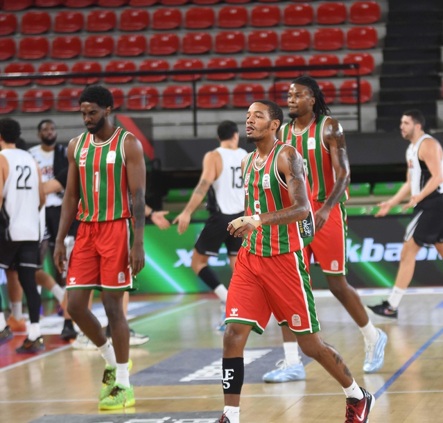 Karşıyaka 53. sezon öncesi 40 milyon TL ödeyerek transfer yasaklarını kaldırdı