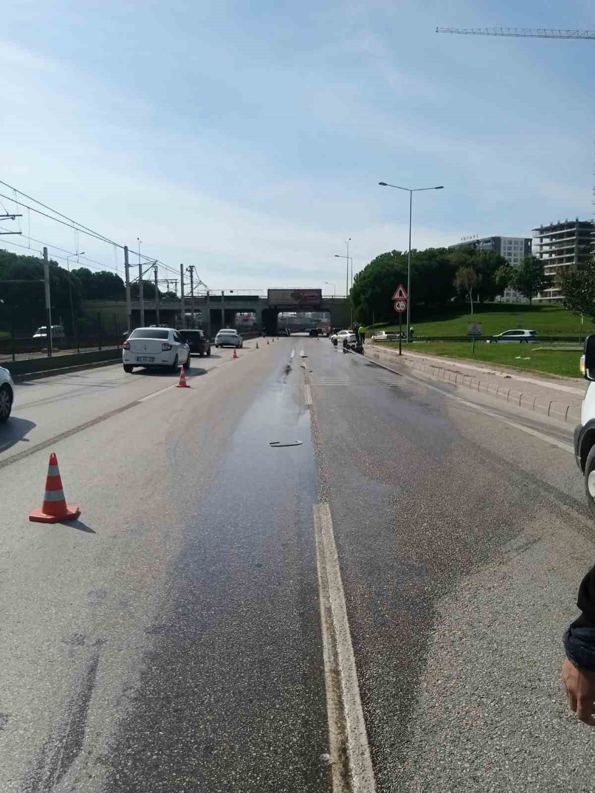 Kimyasal madde Bursa Nilüfer\'de trafiği kilitledi, AFAD tehlike tespit etmedi