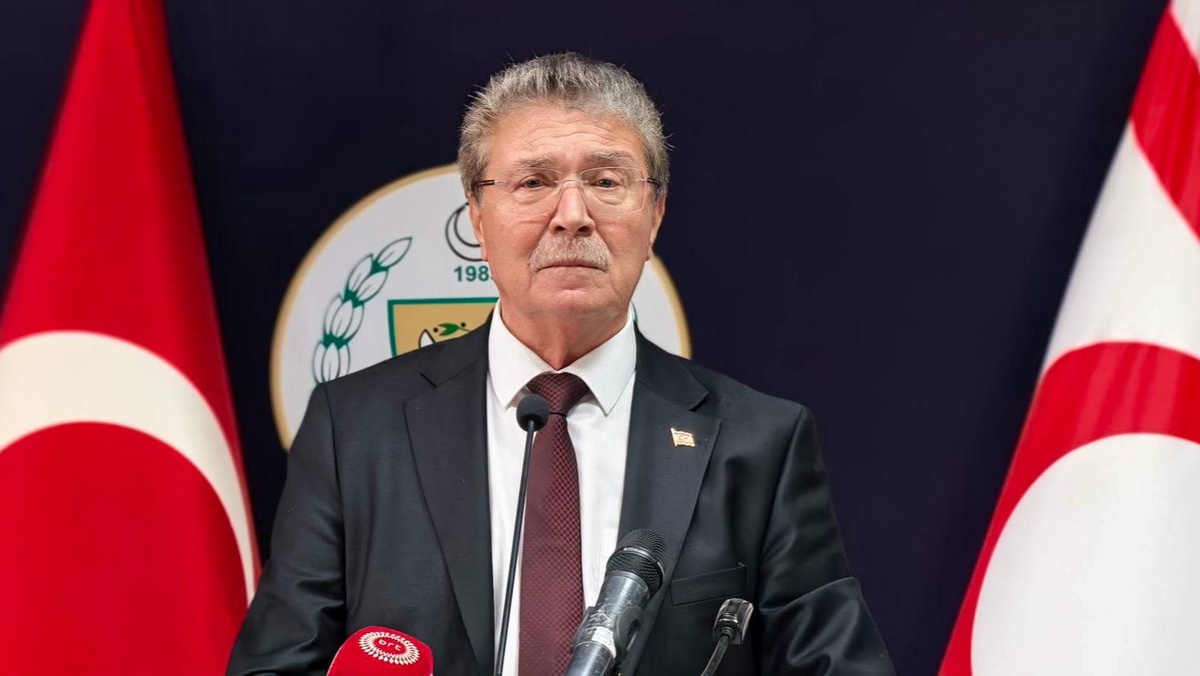 KKTC Başbakanı Üstel, gemide her alanın tarandığını, başka naaş bulunmadığını söyledi