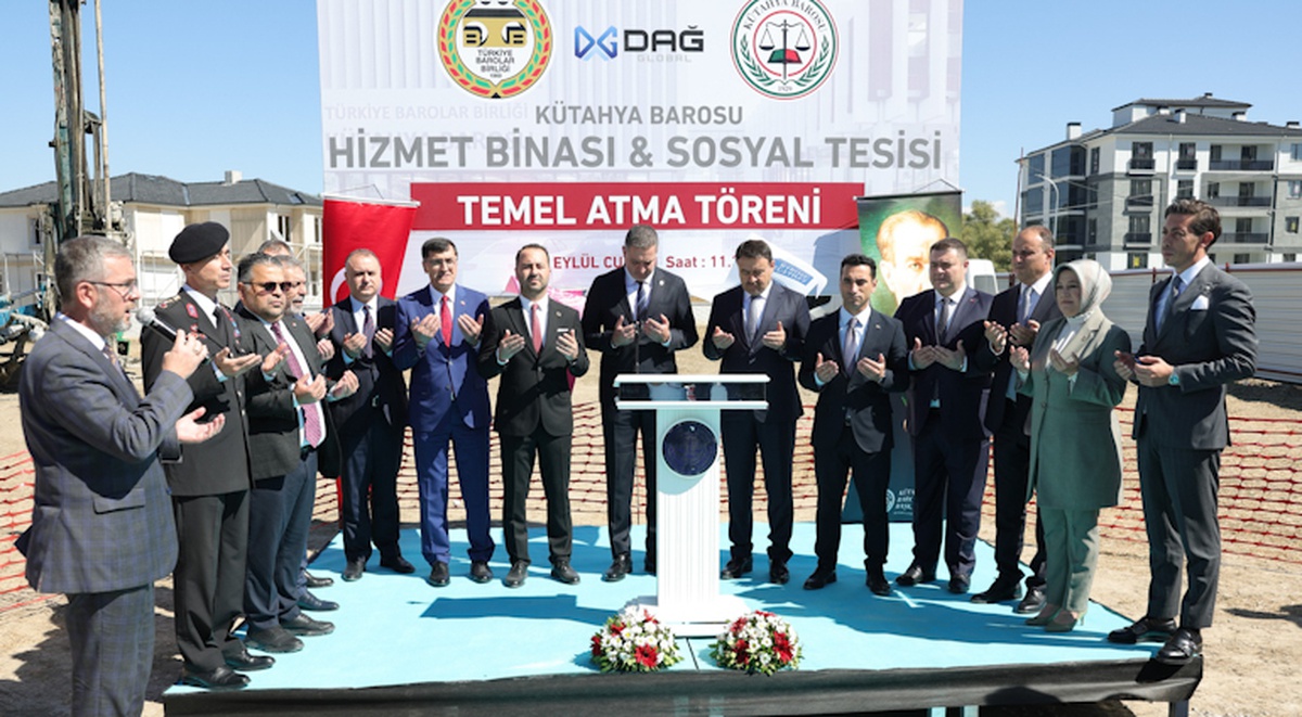 Kütahya\'da baro binası ve sosyal tesisin temeli Kahveci\'nin katılımıyla atıldı