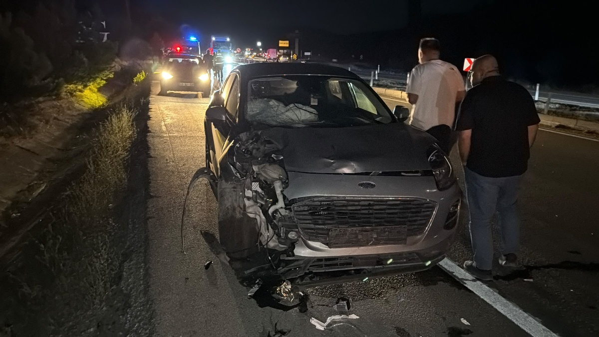 Otomobille çarpışan motosikletin 71 yaşındaki sürücüsü Kütahya\'da hayatını kaybetti