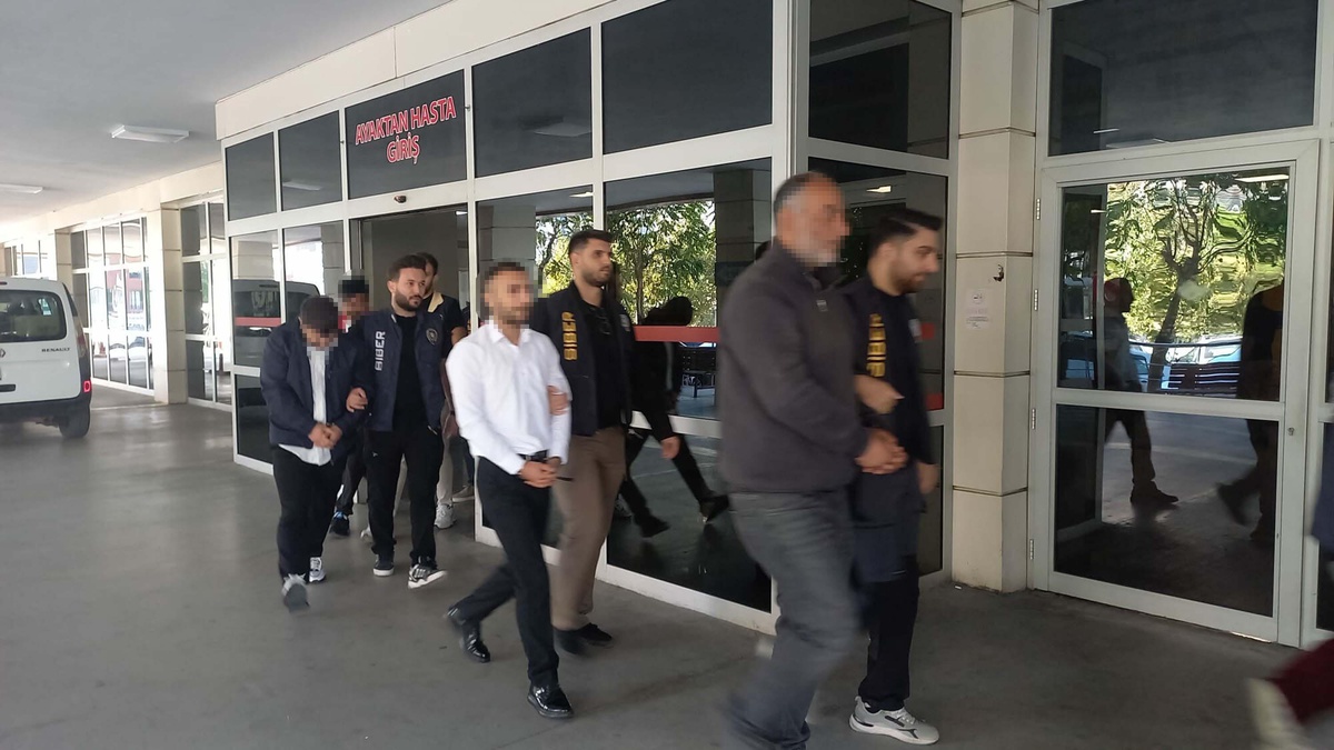 Yatırım dolandırıcılığı çetesine 12 ilde operasyon, 20 şüpheli gözaltına alındı