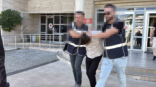 Muğla Menteşe'de okul bahçesindeki Atatürk büstünü söken şüpheli tutuklandı