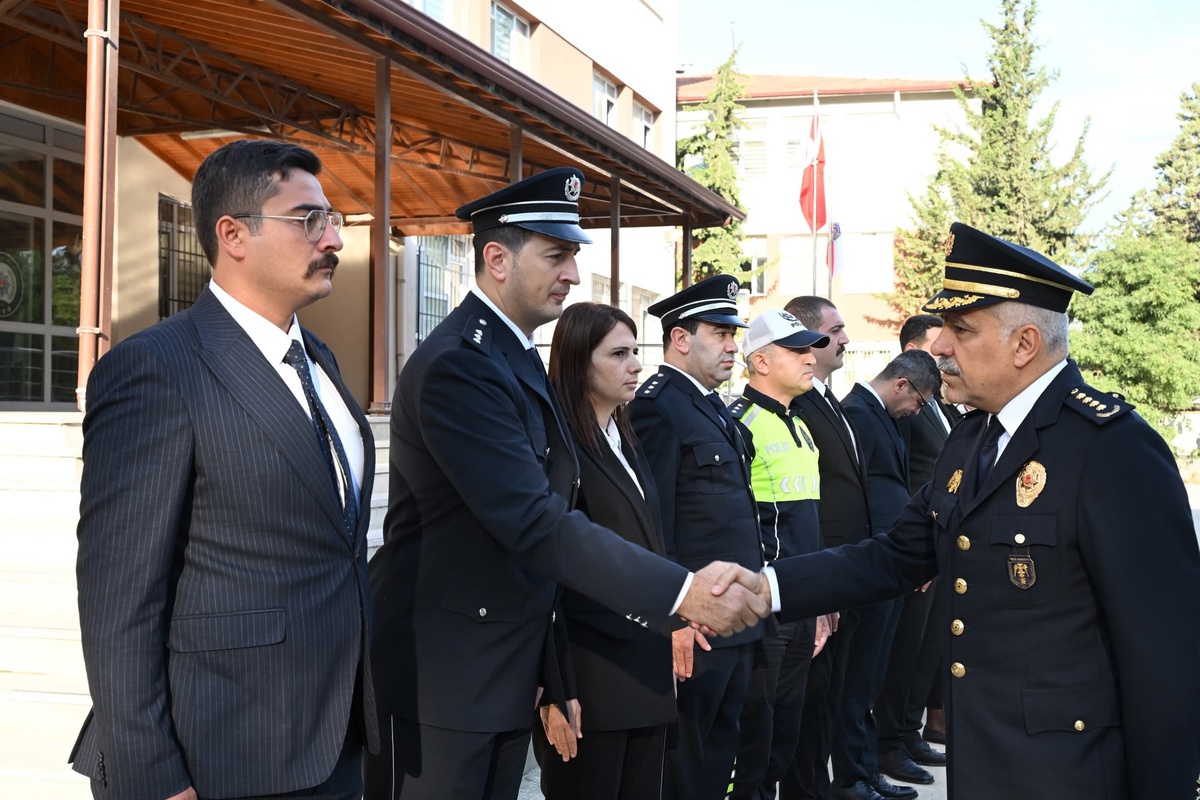 Emniyet Müdürü Nihat Özen, Hatay İl Emniyet Müdürlüğü görevine başladı