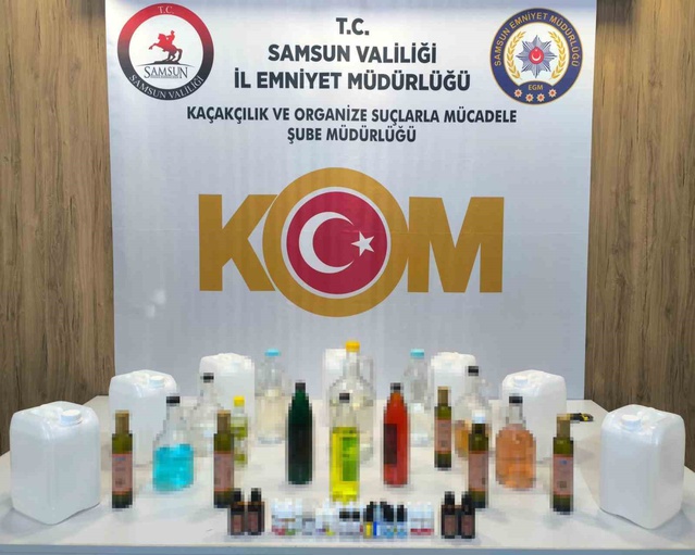 Samsun Atakum'da KOM ekiplerinin operasyonunda 35 litre etil alkol ele geçirildi