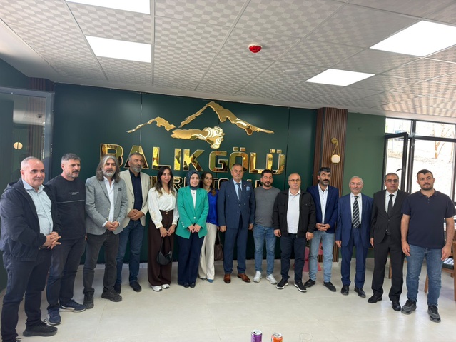 Ağrı Taşlıçay'da 2 ay önce kurulan alabalık tesisinde 3 kadın istihdam ediliyor