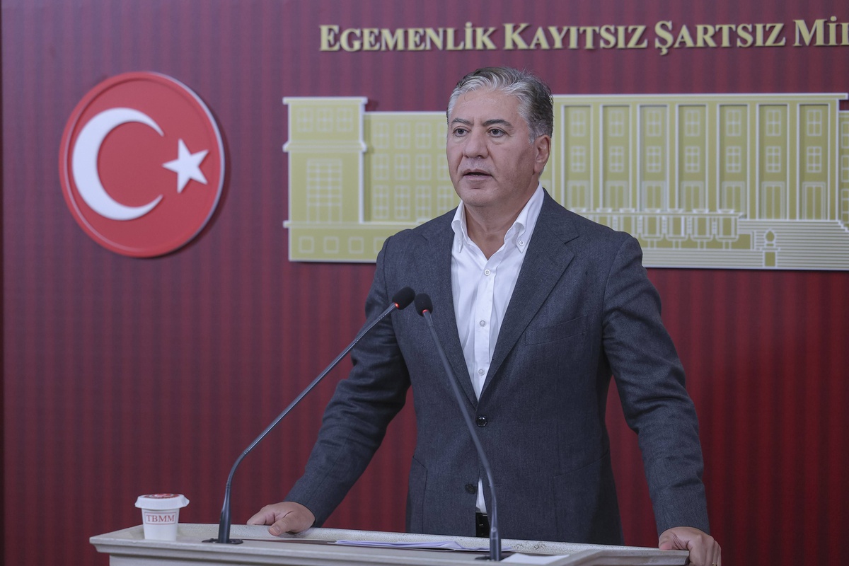 Murat Emir, fon krizinin 1 Ekim\'den itibaren Meclis\'te görüşülmesini istedi