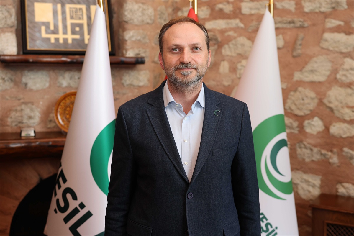 Yeşilay Başkanı Dinç, yılda 120 bin kişinin sigaradan öldüğünü söyledi