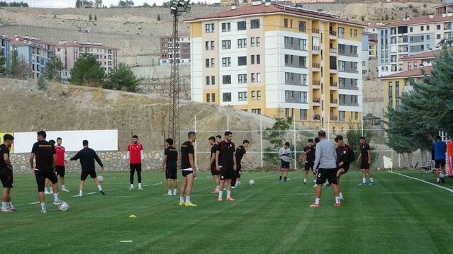 9 puanlık başlangıç yapan Malatya Yeşilyurt Spor, Adanaspor'u yenerek 4'te 4 istiyor