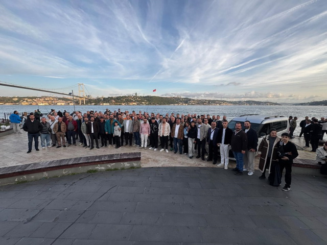 ANKARALI REKLAMCILAR 150 KİŞİLİK HEYETLE SIGN İSTANBUL'DA