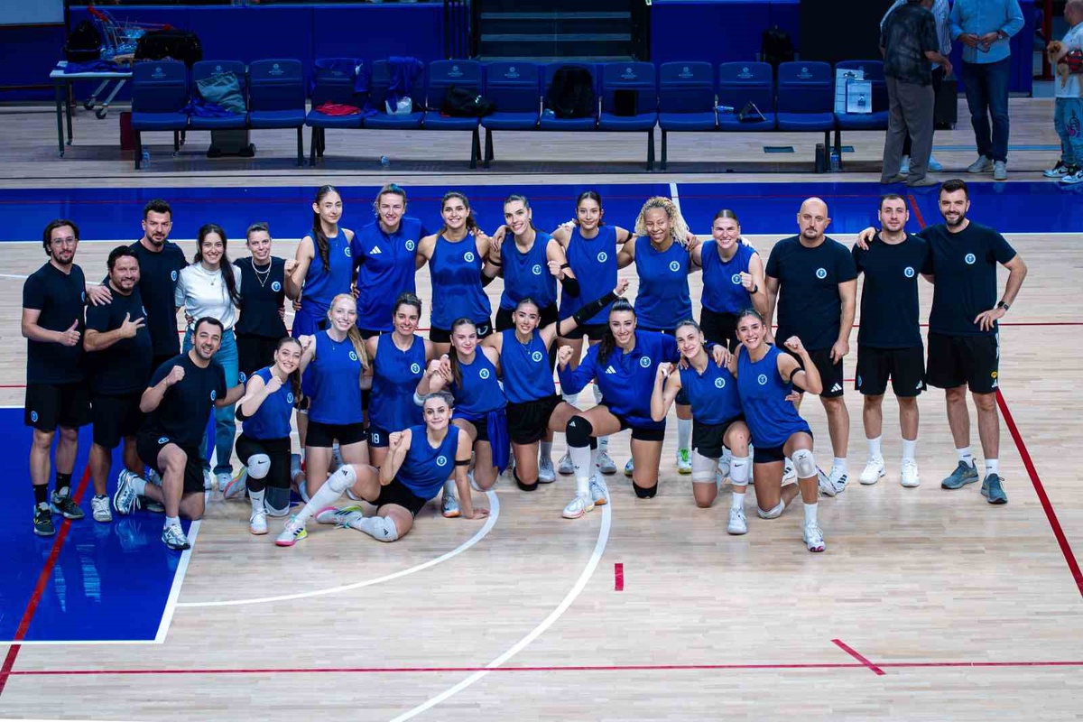 Aydın Cup 2026\'da Karşıyaka\'yı 3-0 yenen Aydın Büyükşehir Belediyespor şampiyon oldu