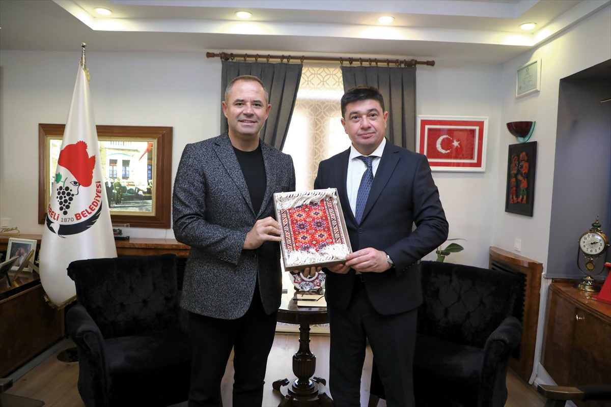 Kırklareli Belediye Başkanı Bulut, Azerbaycan Başkonsolosu Aliyev\'i ağırladı