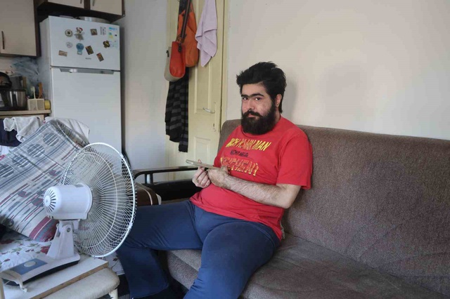 3 ay tedavi gördü ama olmadı! Barış Özbay eski hayatına geri döndü