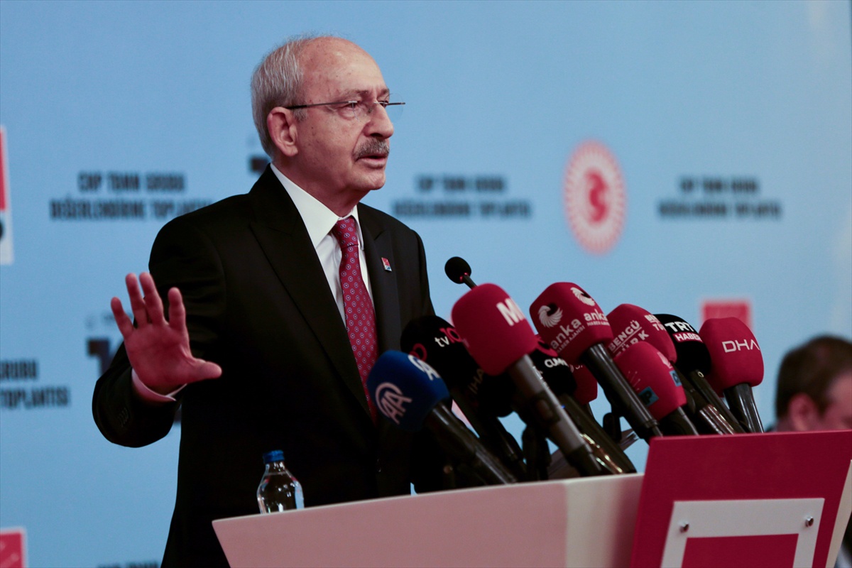 Kılıçdaroğlu, borsa yolsuzluğu ve manipülasyonu CHP\'nin eleştireceğini söyledi
