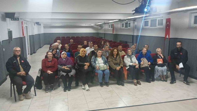 Eskişehir'de AFAD'ın afet eğitimleri Şirintepe, Kurtuluş ve Deliklitaş'ta sürdü