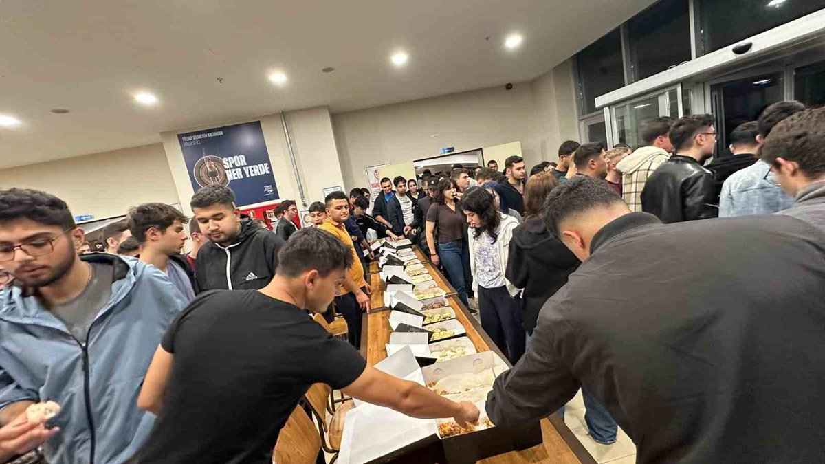 GSB Eskişehir yurtlarında yeni öğrencilere yurt hizmetleri toplantılarda anlatıldı