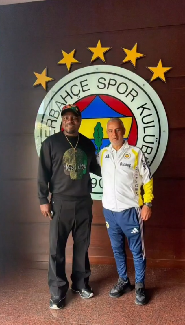 Hasret böyle bitti! Emenike ile İsmail Kartal bir arada