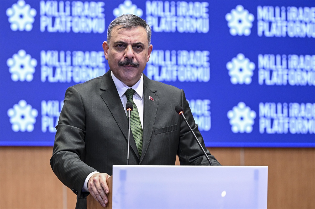 İçişleri Bakanı Çiftçi: Saldırgan, okulda bekçi olduğunu bildiği için saldırıyı okulun dışında yaptı