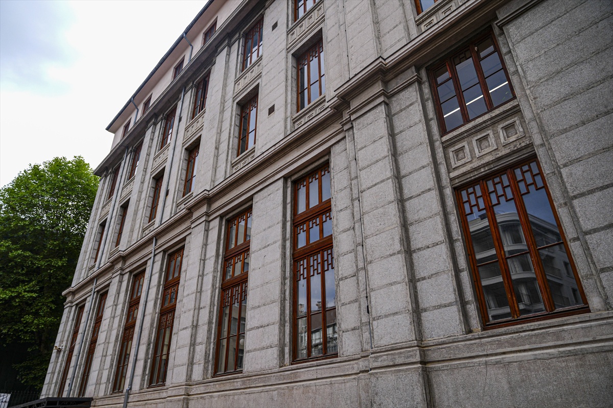 Nişantaşı Anadolu Lisesi, 120 yılı aşkın mirasını Renkli Rekabet projesiyle sürdürüyor