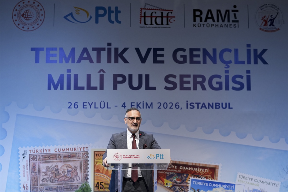 Rami Kütüphanesi\'nde 50 yıl aradan sonra gençlik ve tematik pul sergisi açıldı