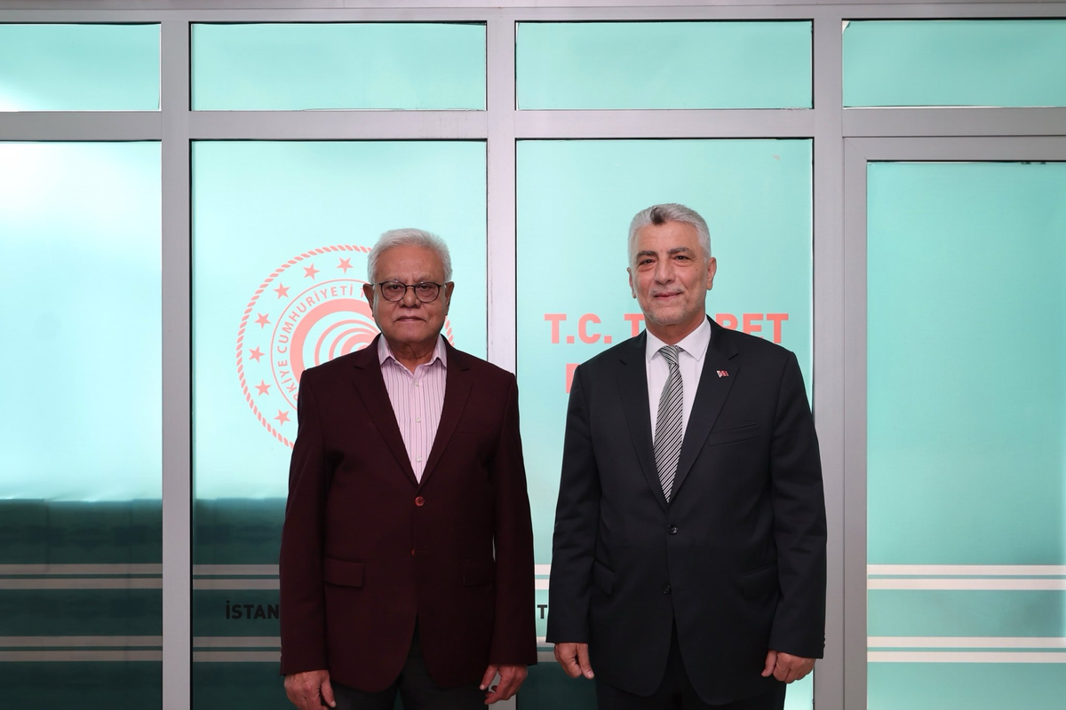 Ticaret Bakanı Bolat, Pakistan Büyükelçisi ile ticaret hacmini artırmayı görüştü