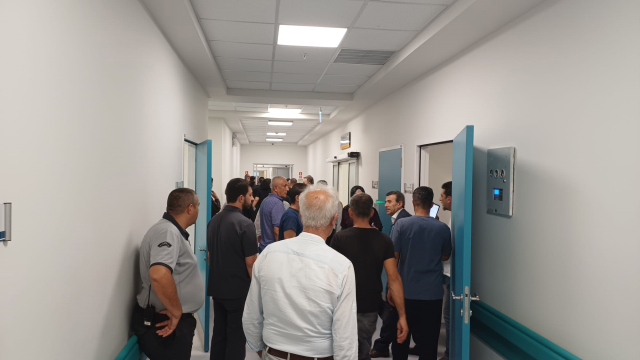 Veli Ağbaba pazarda fenalaşıp yere yığıldı! Yoğun bakıma kaldırıldı