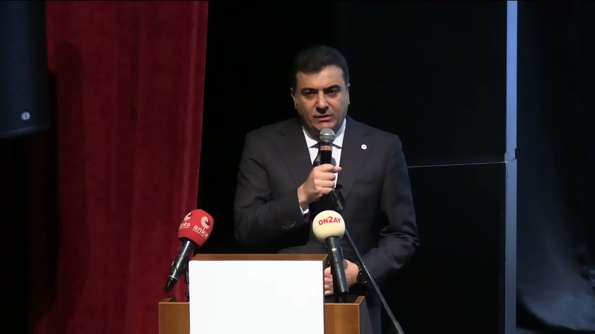 YENİ Parti\'den Emre, eski Bakan Kaya\'nın 1 milyar 344 milyon TL çektiğini iddia etti